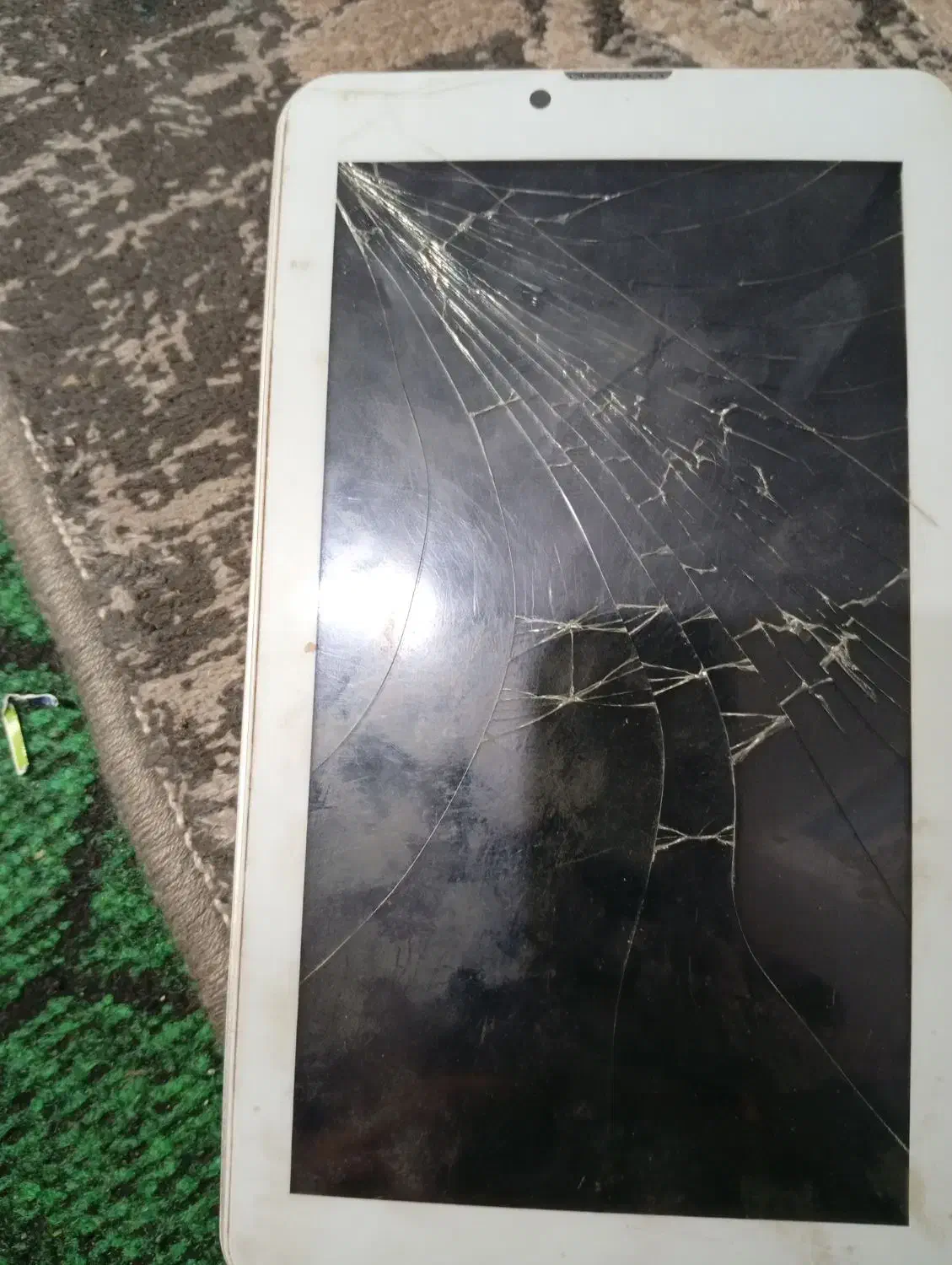 تبلت|تبلت|کرمان, |دیوار