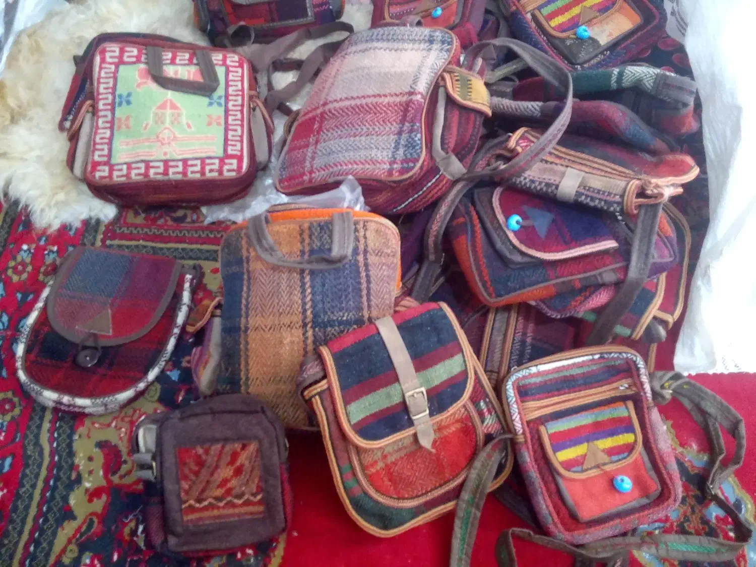 کیف سنتی|کیف، کفش، کمربند|خرم‌آباد, |دیوار