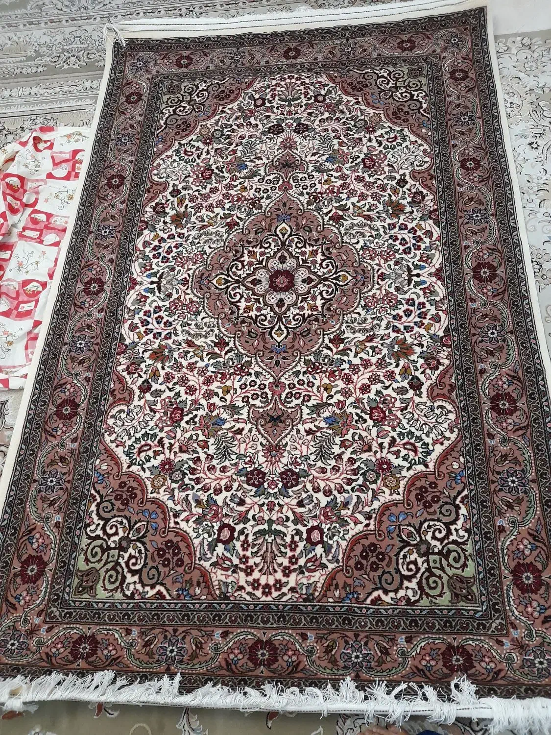 فرش دستباف|فرش|محمدشهر, محمدشهر|دیوار