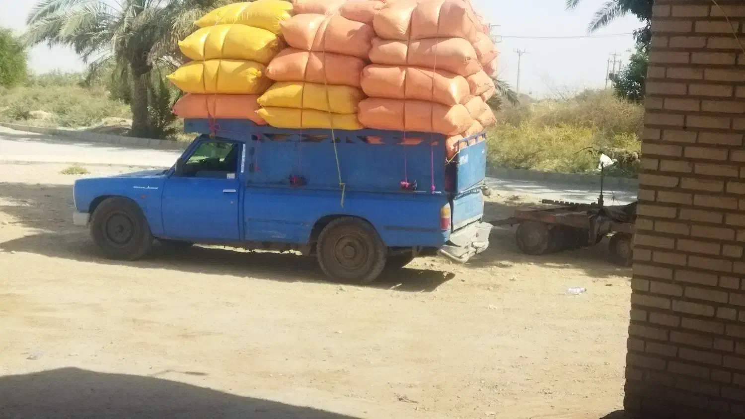 فروش یک تن کاه نیشکر|حیوانات مزرعه|اردل, |دیوار