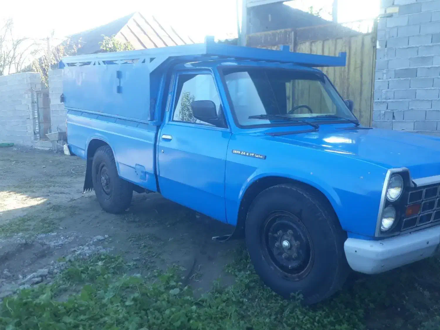 نیسان وانت مدل ۸۱ بنرینی|خودرو سواری و وانت|قائم‌شهر, |دیوار