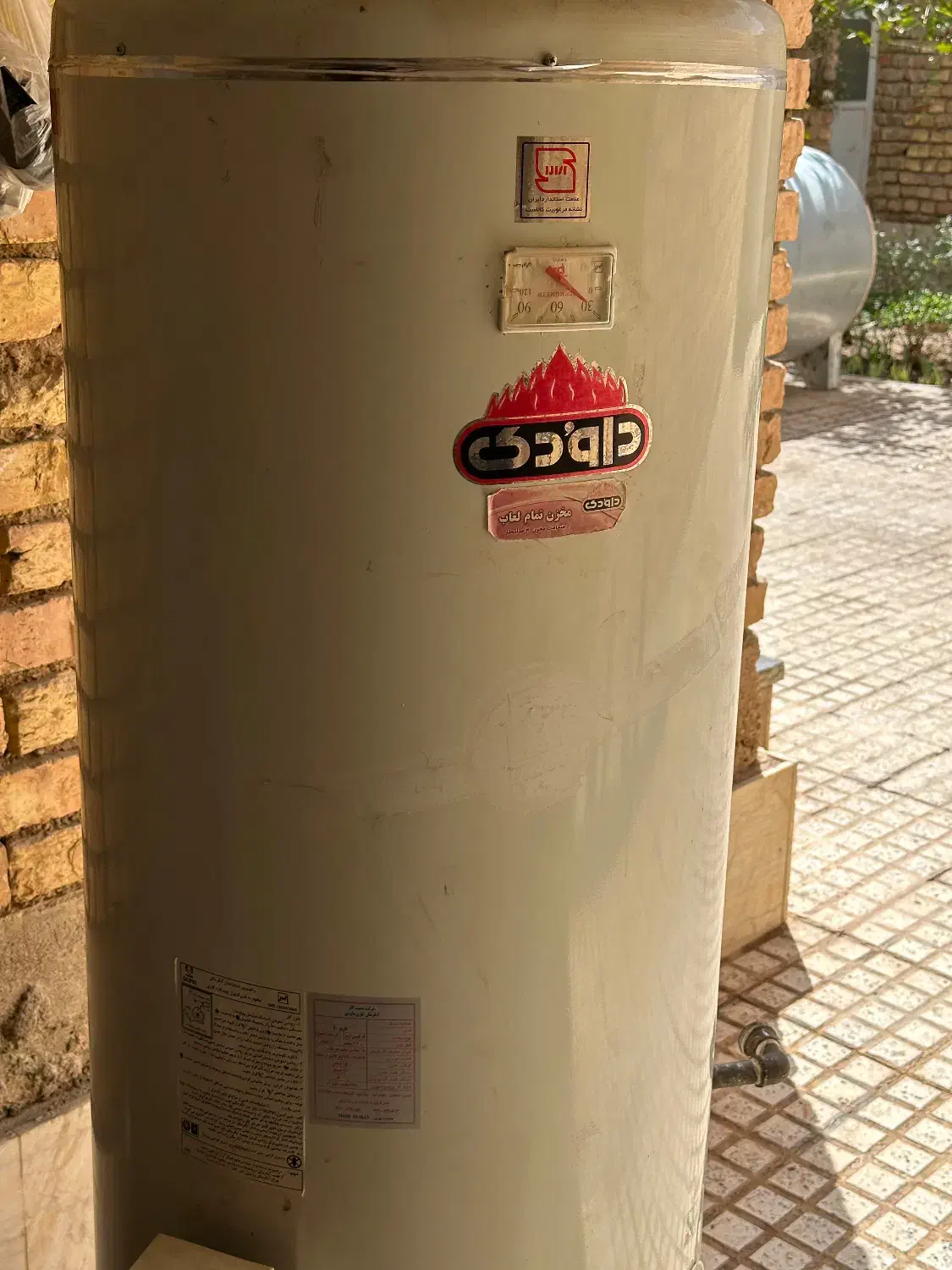 آبگرم کن مخزنی ۵۰ گالن داوودی|آبگرمکن، پکیج، شوفاژ|نجفآباد, صالح آباد|دیوار