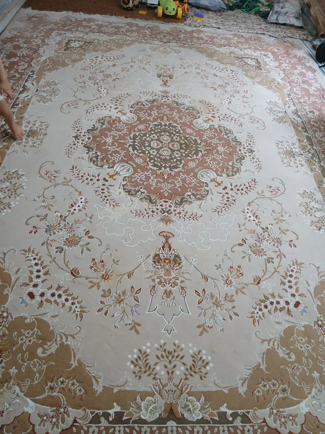 فرش ۱۲ متری کرم رنگ|فرش|رباطکریم, رباطکریم|دیوار