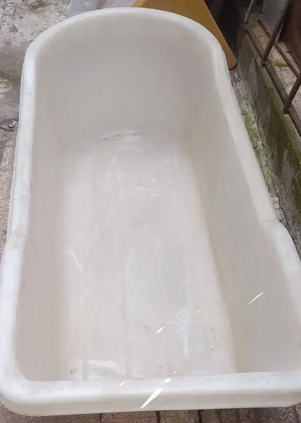 وان فابر گلاس|لوازم حمام|رشت, استادسرا|دیوار