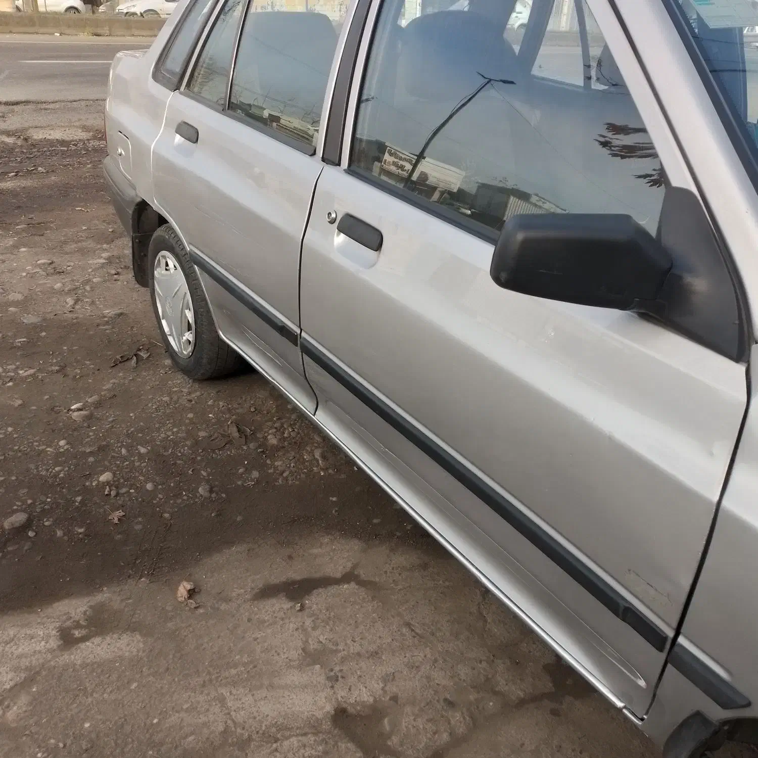 پراید 131 مدل ۹۰|خودرو سواری و وانت|آستانه اشرفیه, |دیوار