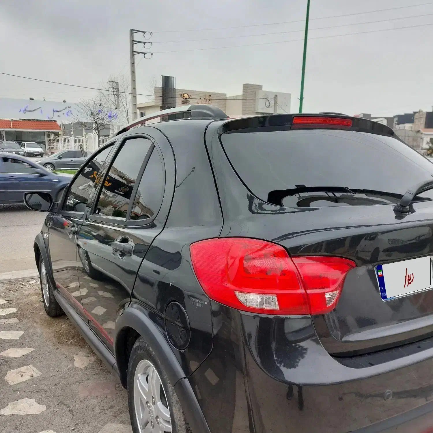 کوییک ۱۴۰۲ R|خودرو سواری و وانت|آمل, |دیوار