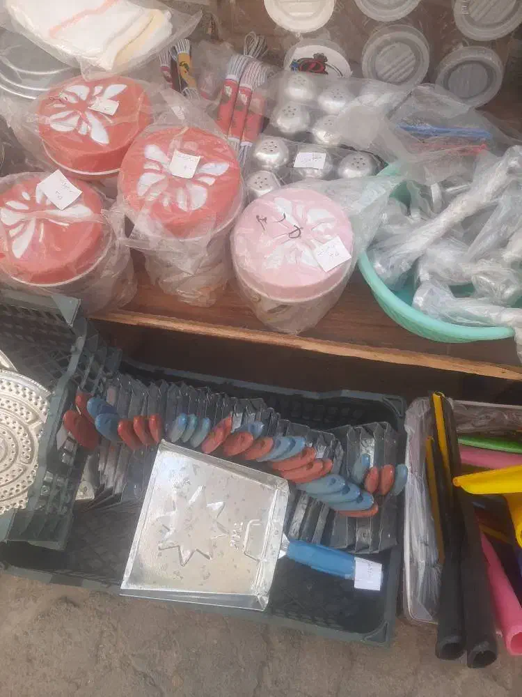 فروش پلاستیک و اسباب بازی زیر قیمت خرید|ظروف نگهدارنده، پلاستیکی، یکبارمصرف|قدس, شهرقدس|دیوار