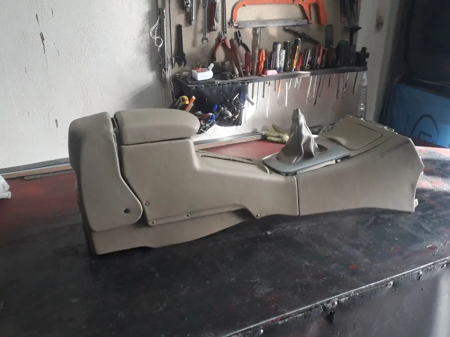 روکش صندلی وچرم کوبی داشپورد|قطعات یدکی و لوازم جانبی|سنندج, |دیوار