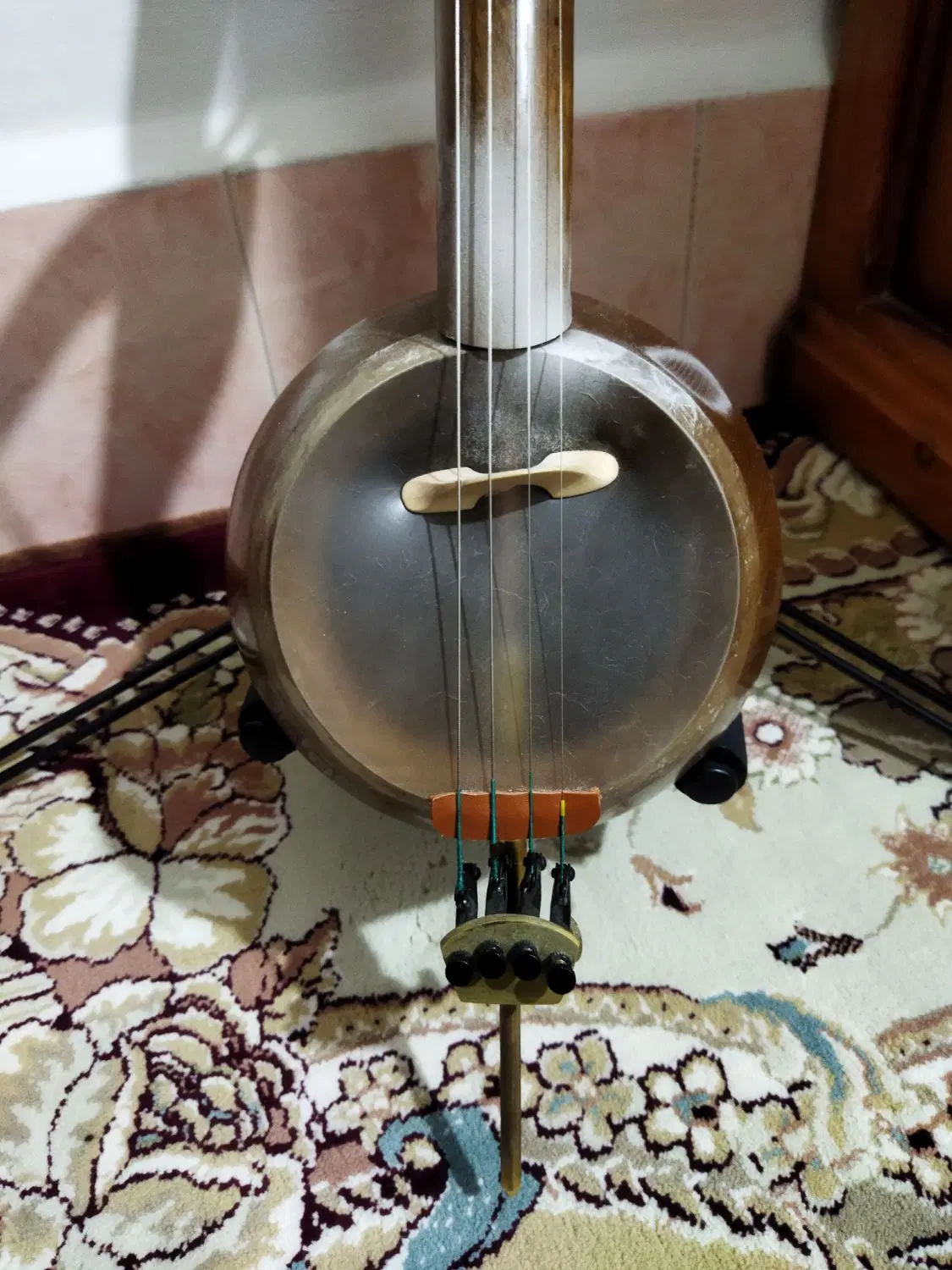 کمانچه|سازهای سنتی|نظرآباد, رسالت|دیوار