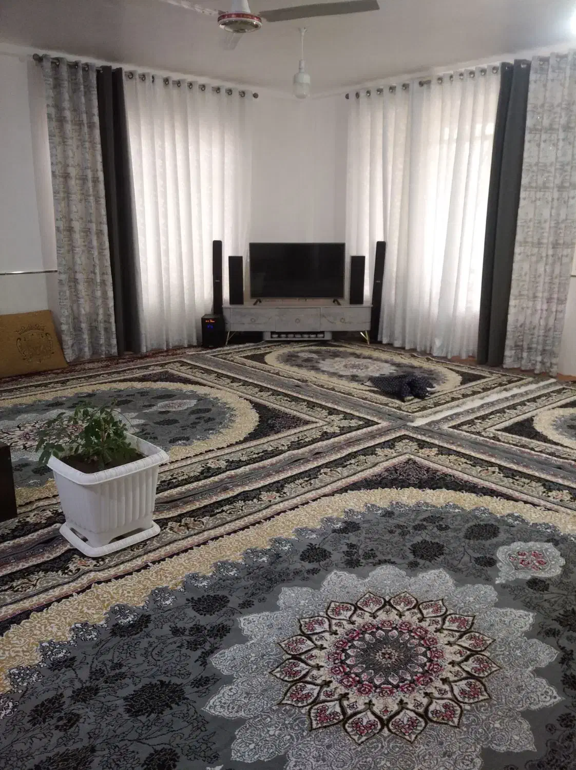 سلام فروش فرش6 متری و12 متری|فرش|اسفراین, |دیوار