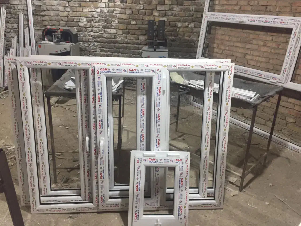 درب و پنجره دوجداره با مهلت پرداخت ۶ ماهه|خدمات پیشه و مهارت|ارومیه, |دیوار