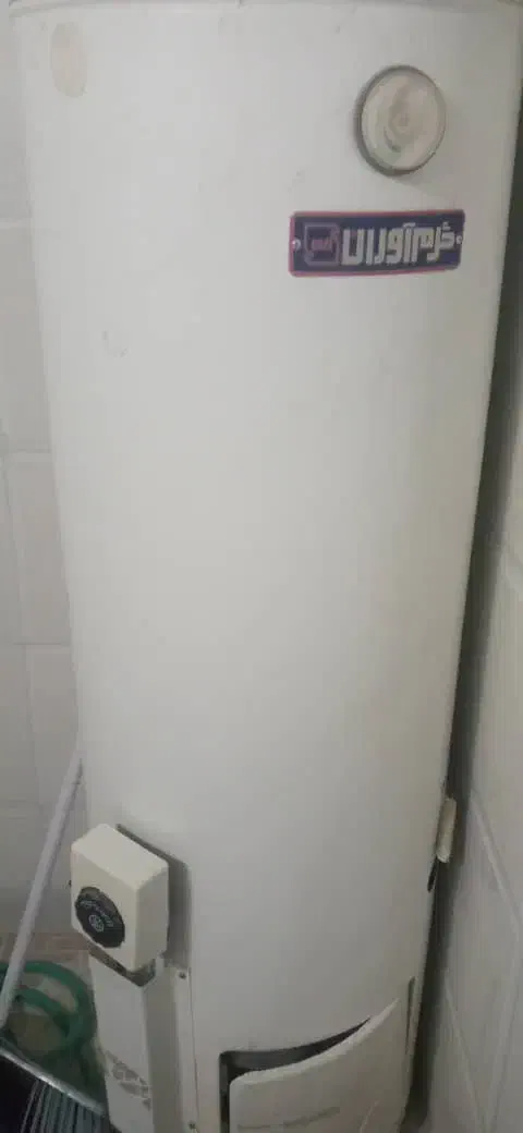 دو عدد آبگرمکن گرماوران|آبگرمکن، پکیج، شوفاژ|خورموج, |دیوار