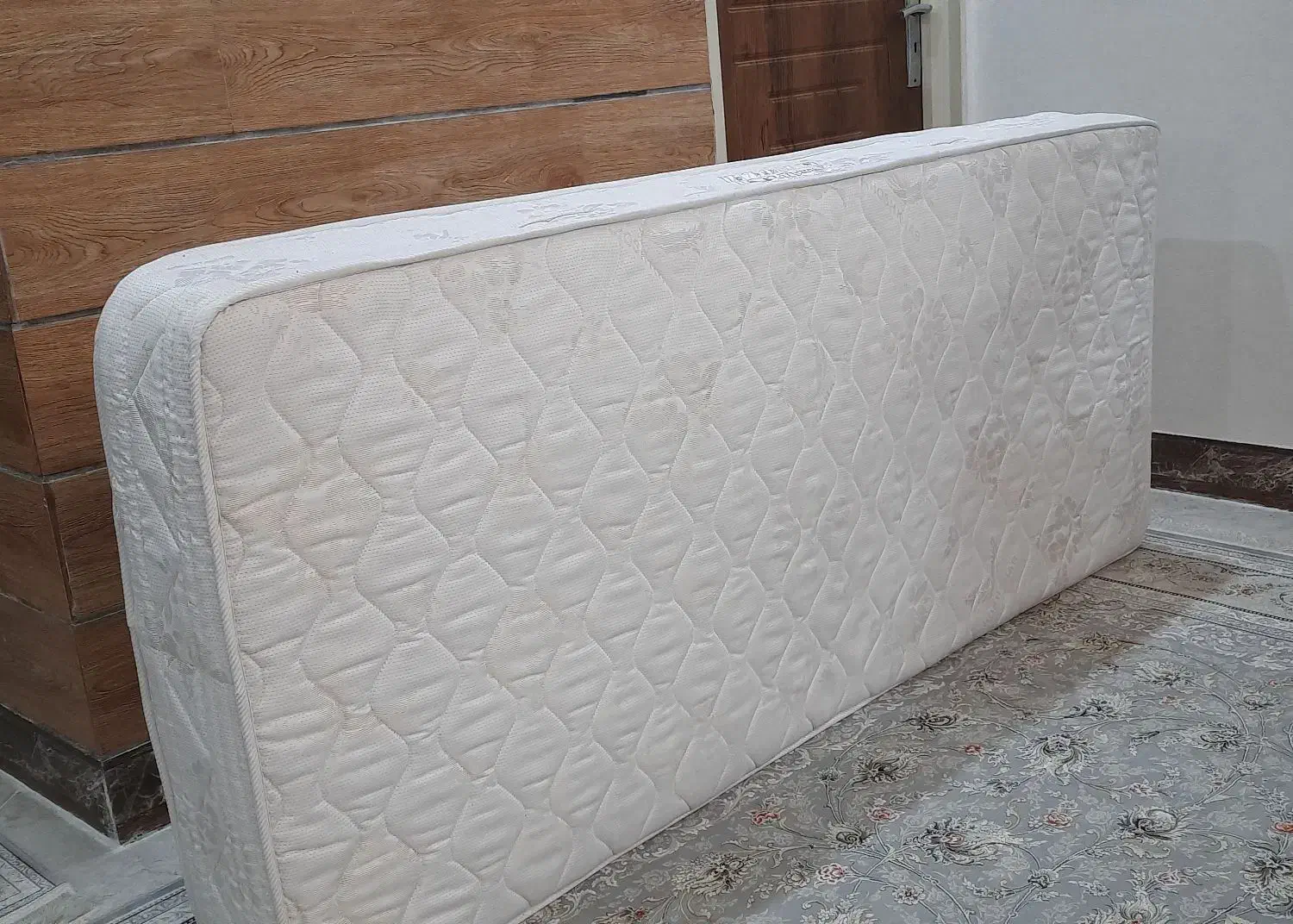 تشک خوشخواب|تشک تختخواب|ساوه, |دیوار