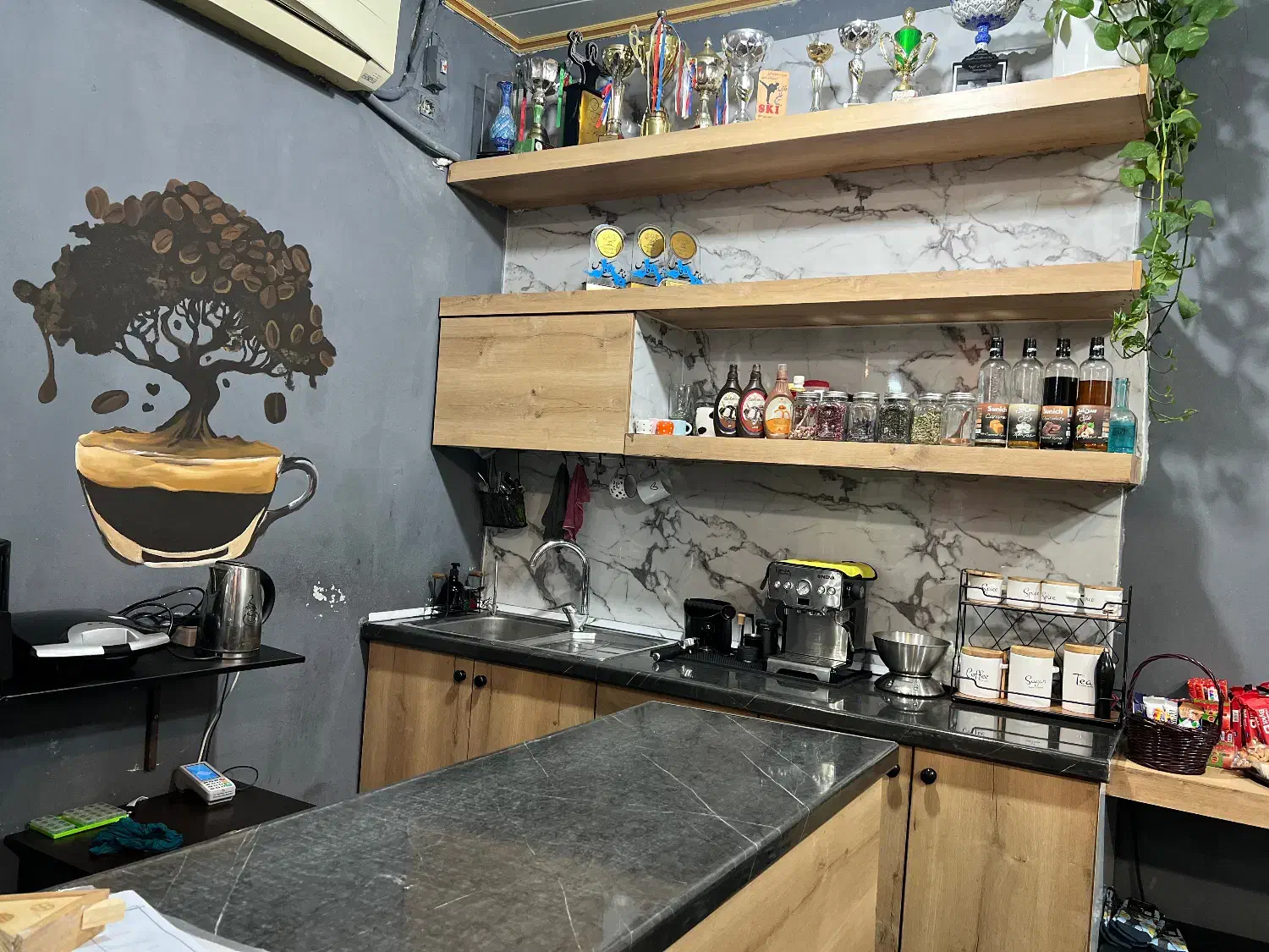 اجاره سانس های باشگاه ورزشی از۸صبح الی۱۲ ظهر|دفتر کار|بندرعباس, |دیوار