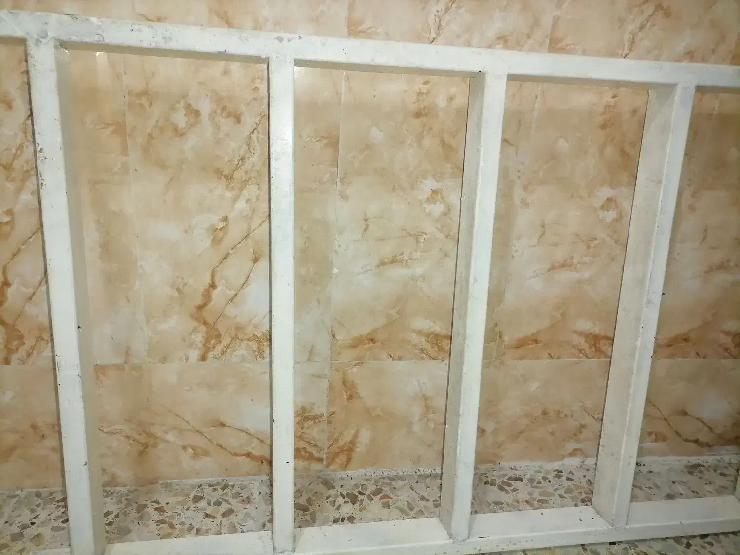 فروش نردبان آهنی سنگین|ابزارآلات|رشت, پیرکلاچای|دیوار