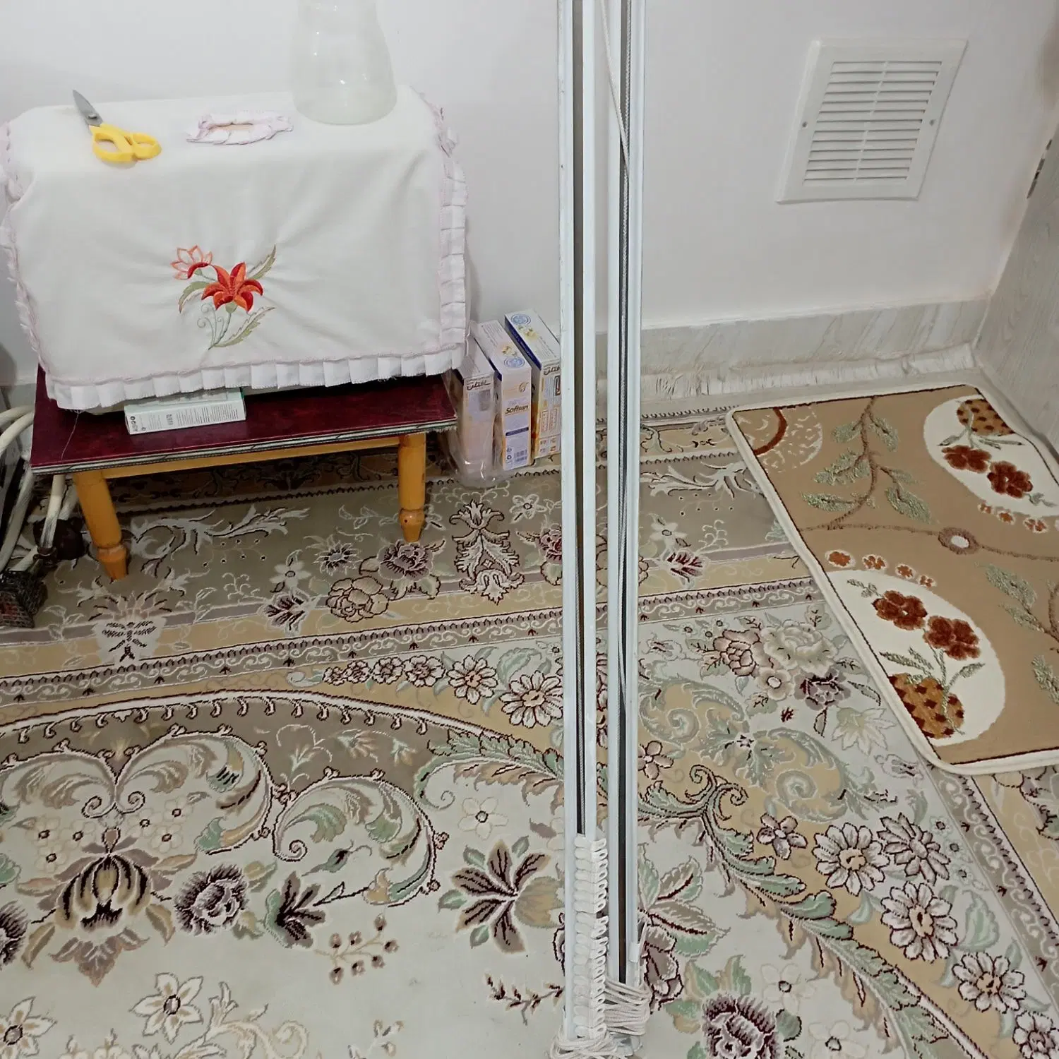 چوپ پرده|پرده، رانر، رومیزی|نیشابور, سرآب کوشک|دیوار