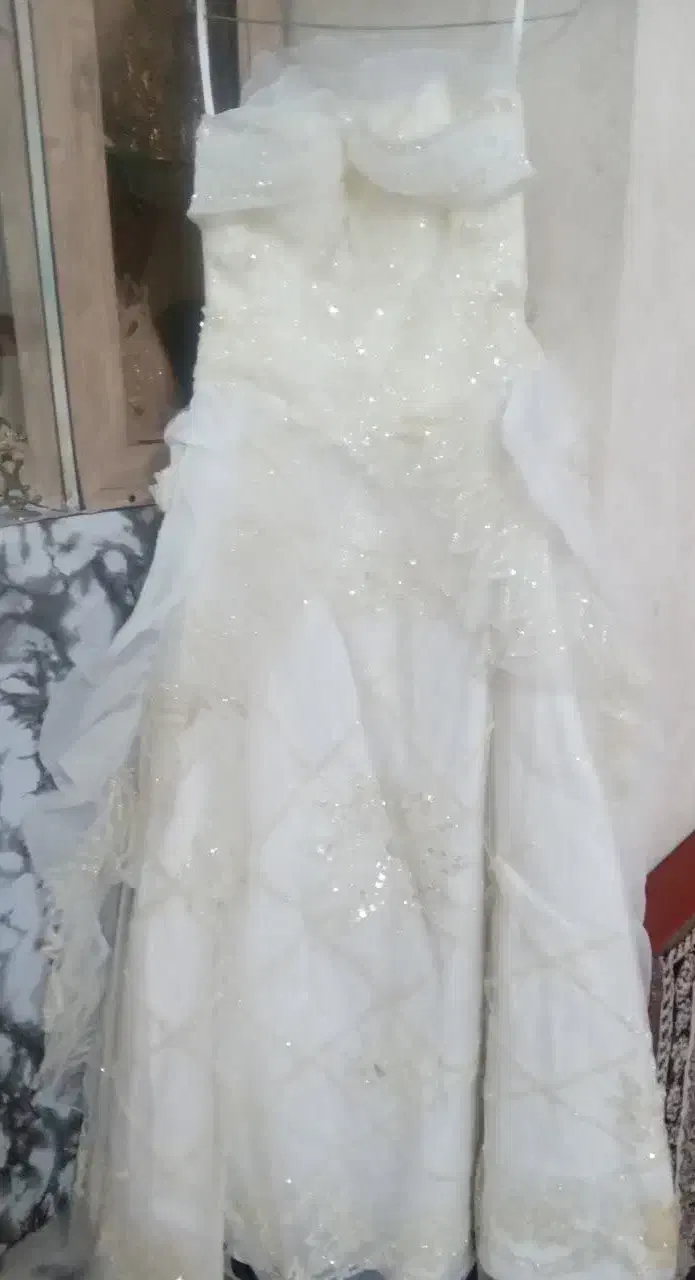 لباس عروس|لباس|نسیم‌شهر, |دیوار