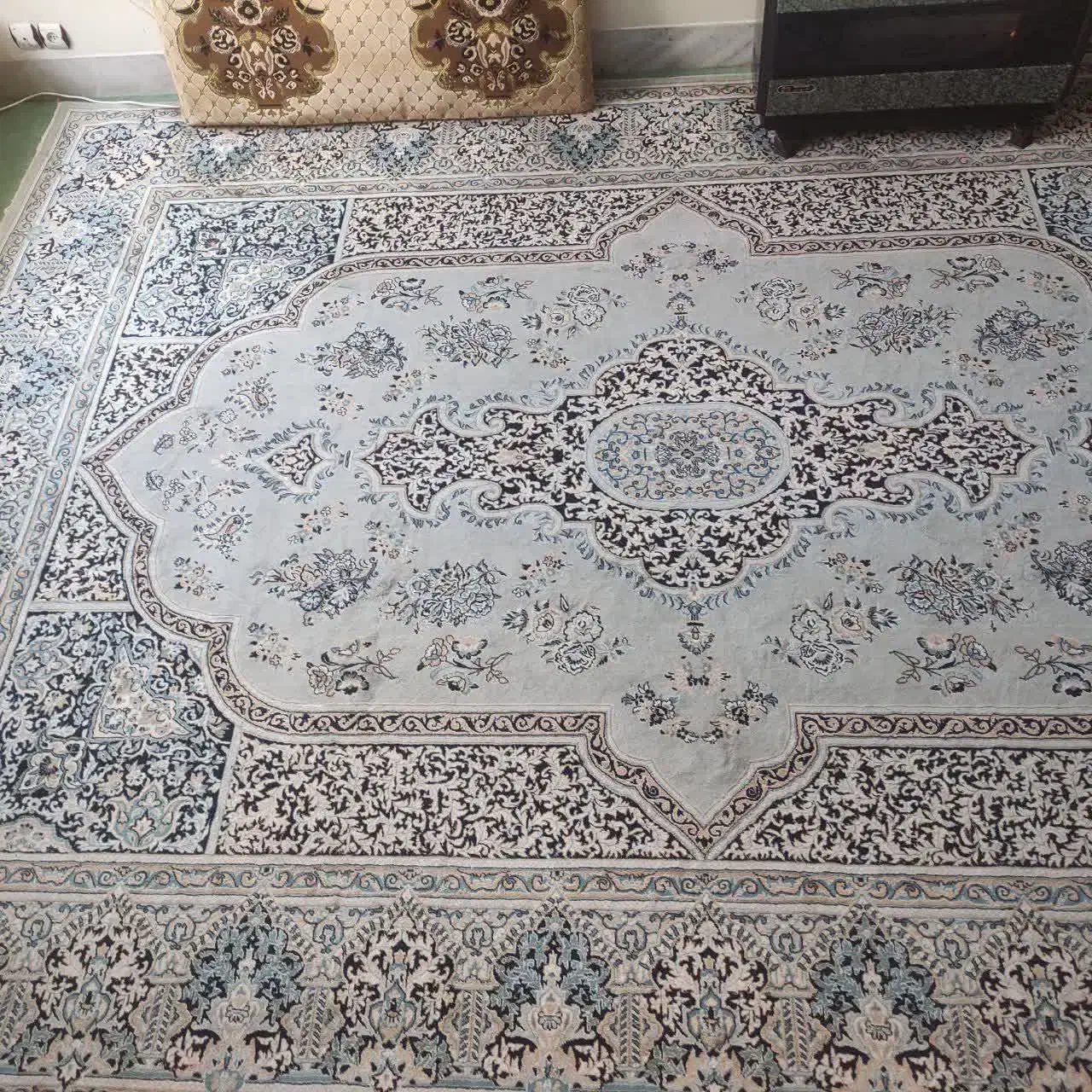 ۲ تخته فرش ماشینی ۱۲ متری ۵۰۰ شانه تراکم ۱۰۰۰|فرش|اصفهان, ستار|دیوار