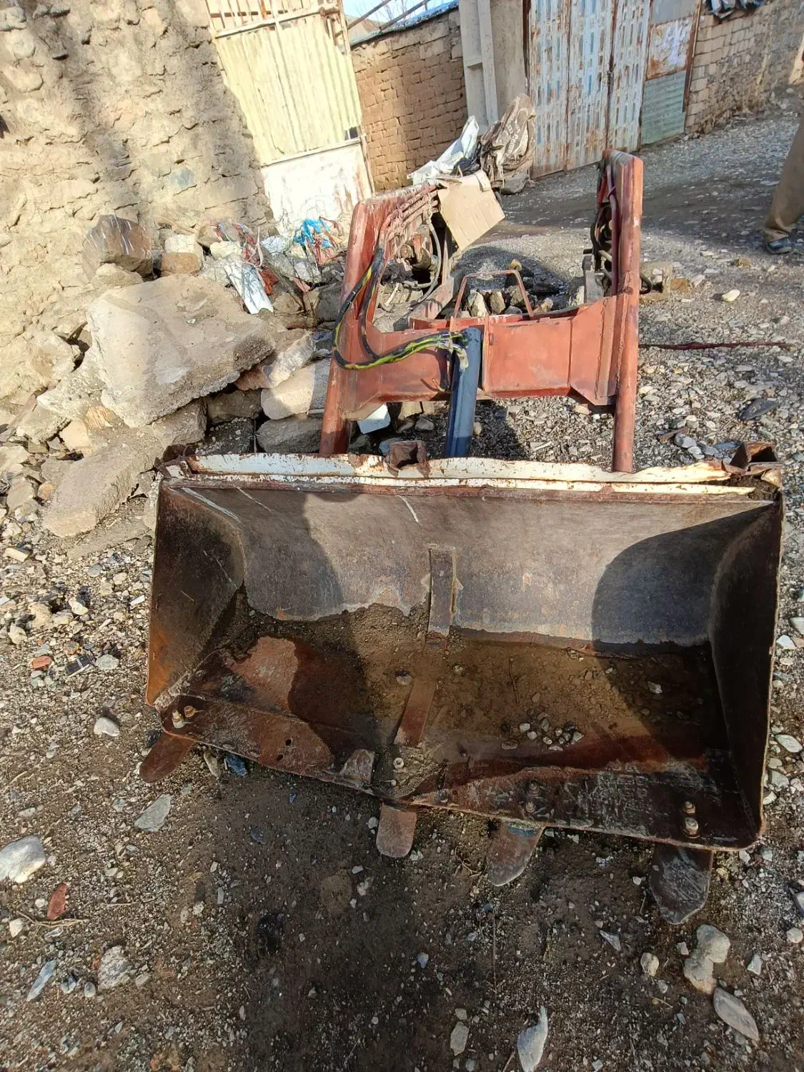 بیل تراکتور رومانی|ابزارآلات|مریوان, |دیوار