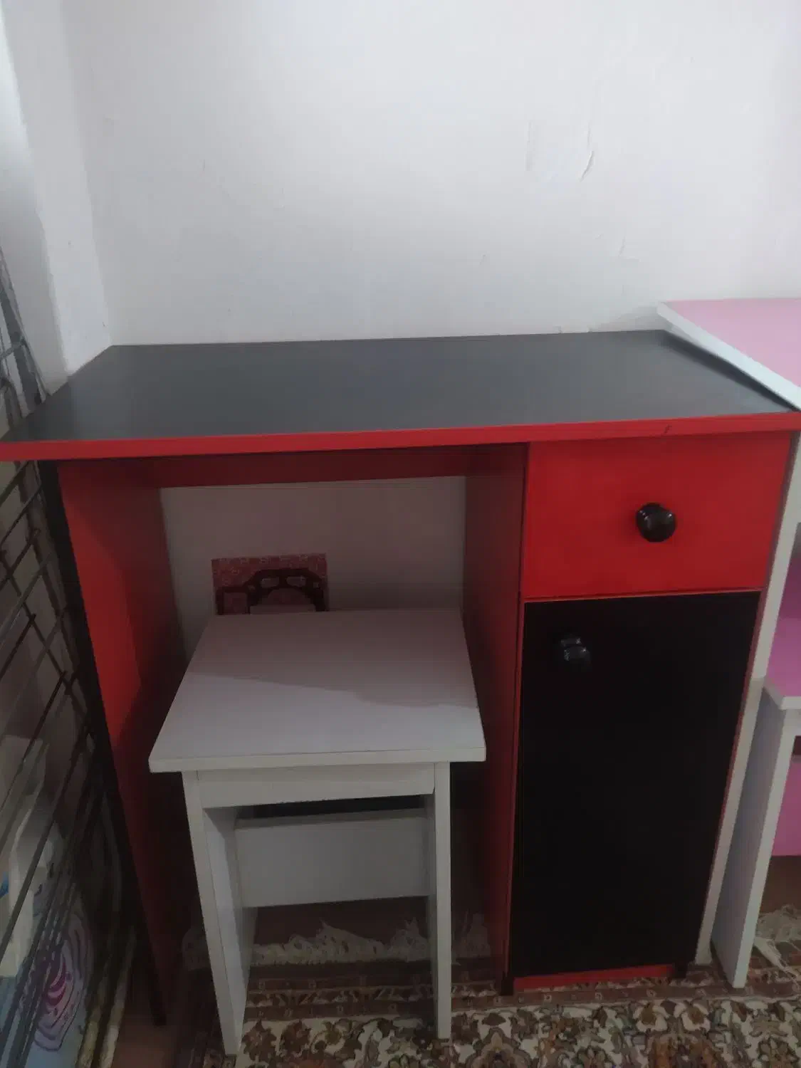 میز تحریر|میز تحریر و کامپیوتر|رشت, شالکو|دیوار