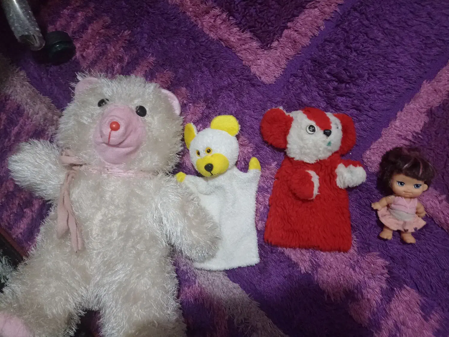 عروسک|اسباب‌بازی بچه|رشت, کوی مهر|دیوار