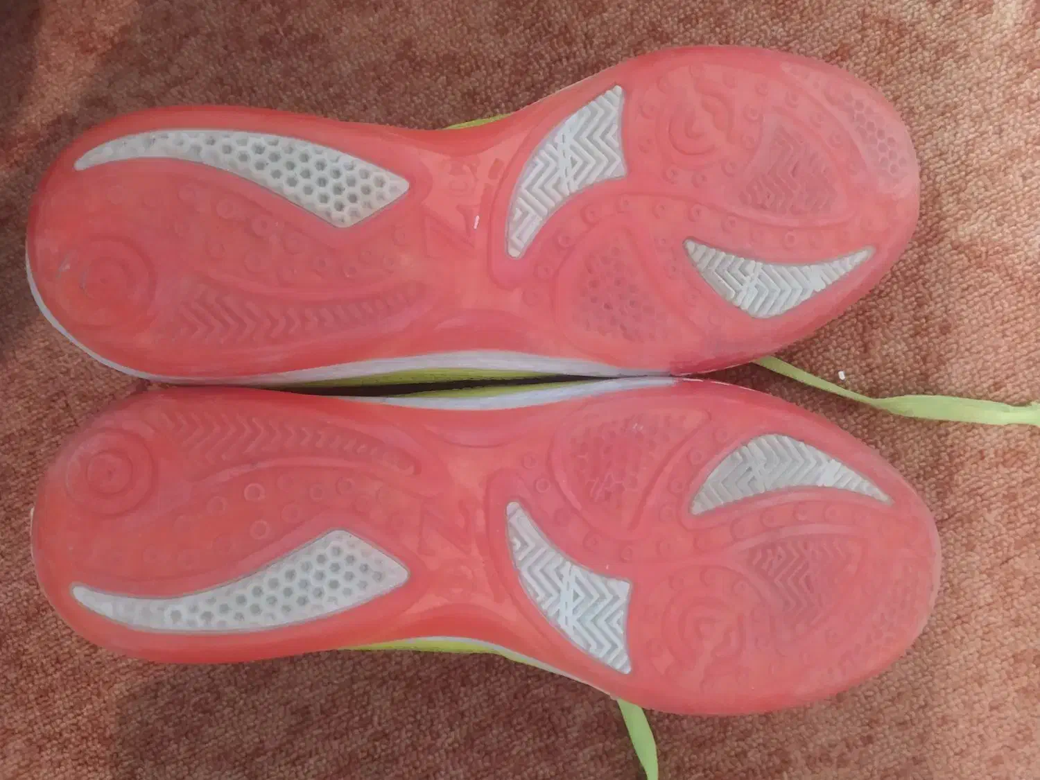 کفش سالن|کیف، کفش، کمربند|خرم‌آباد, |دیوار