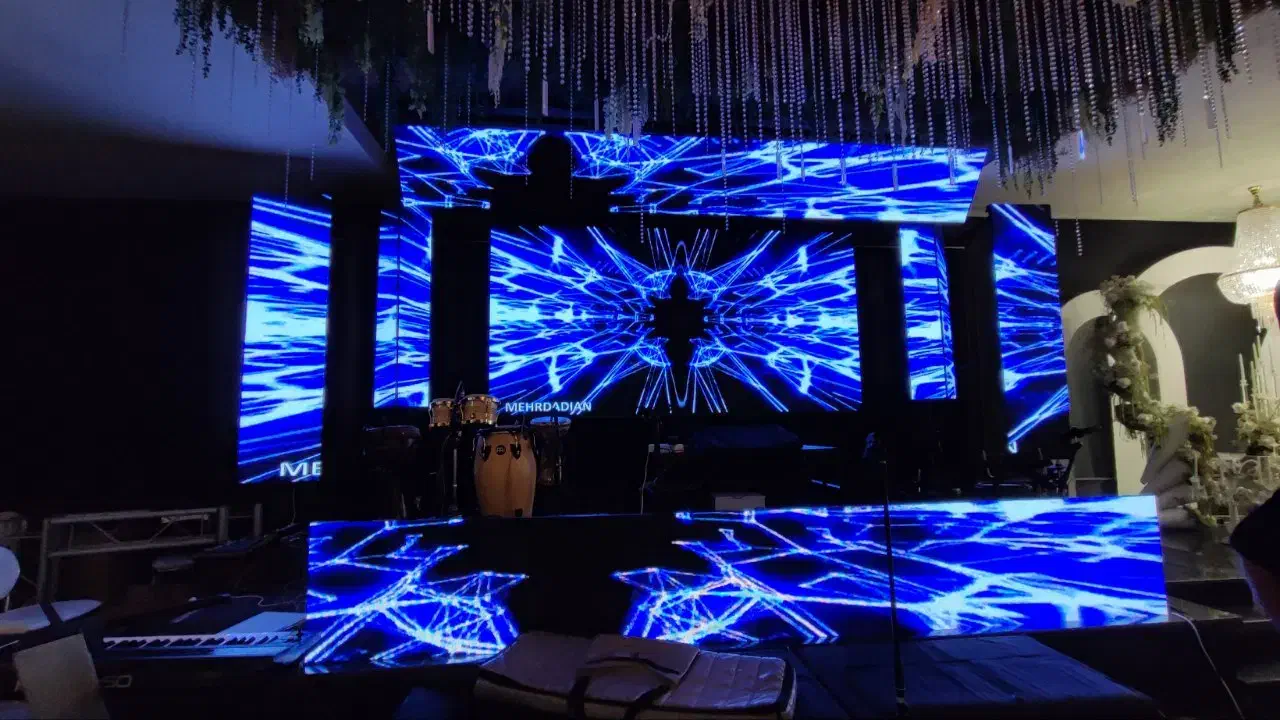 تولید و فروش تلویزیون های شهری و استندهای دیجیتال|صوتی و تصویری|ساری, |دیوار