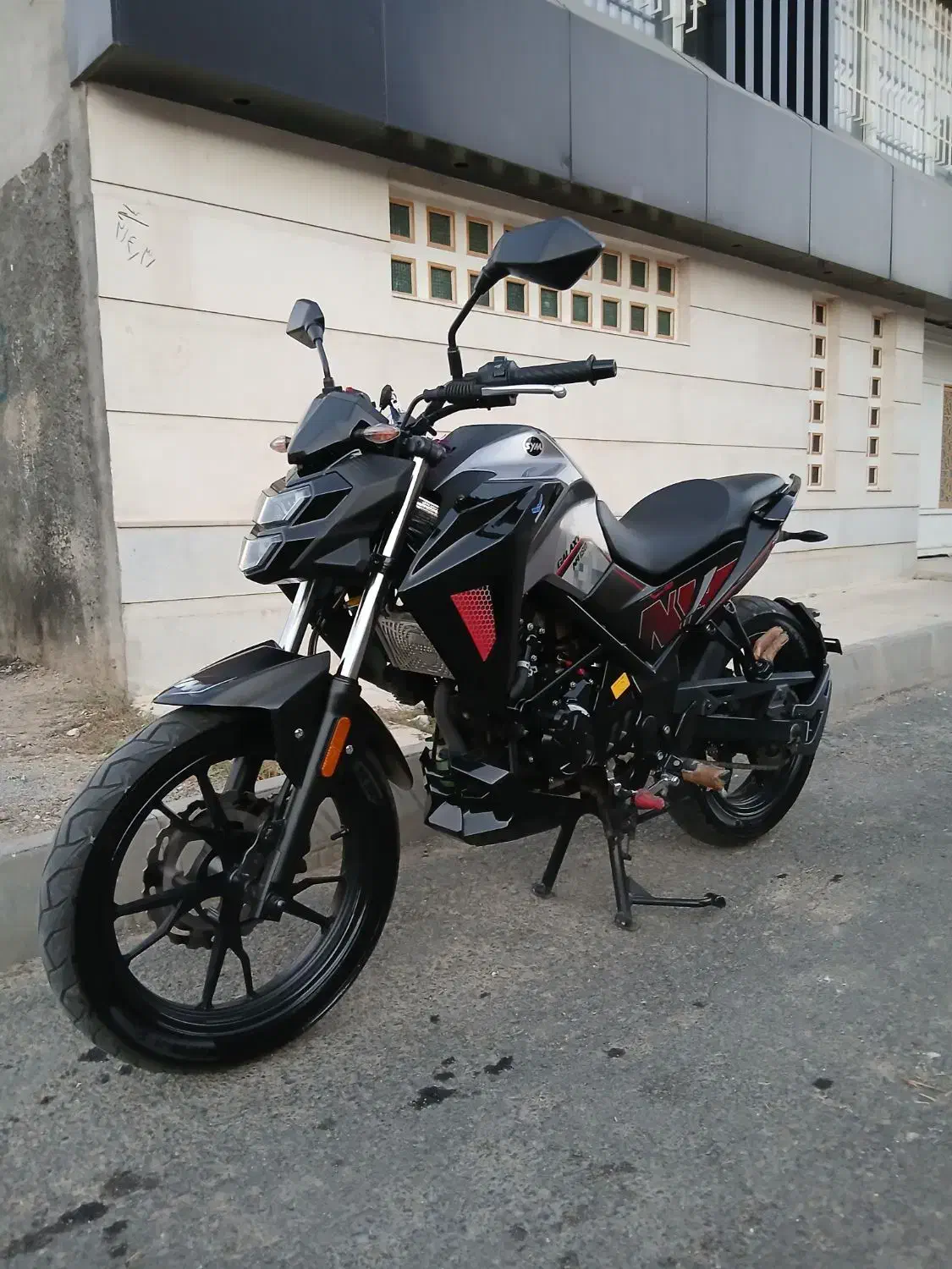 na180 درحد|موتورسیکلت|اراک, |دیوار