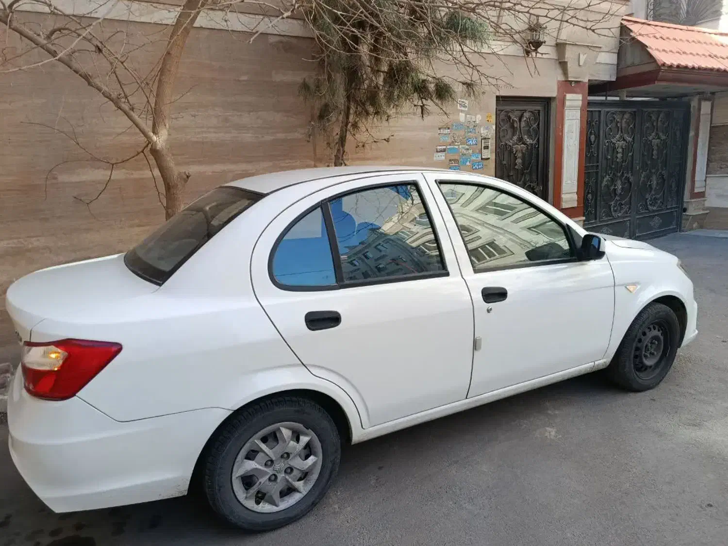 ساینا ۱۴۰۲|خودرو سواری و وانت|شهریار, شهرک وائین|دیوار