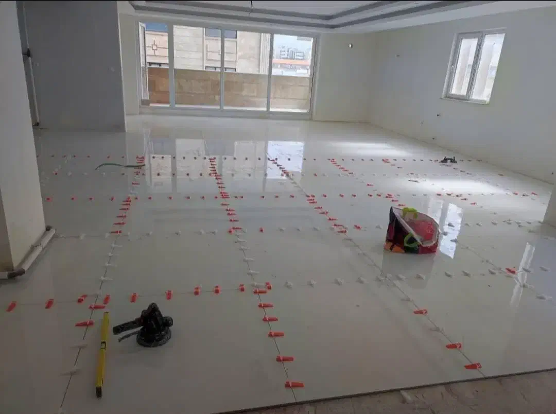 کار کاشی و سرامیک واسلپ وانواع ابزار های سرامیک|خدمات پیشه و مهارت|میانه, |دیوار