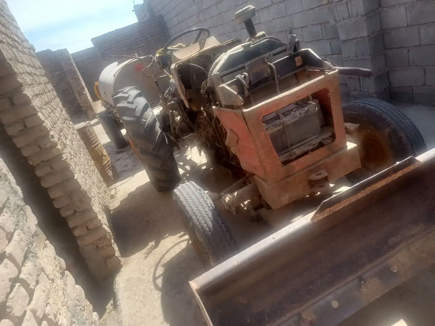 تراکتور فیات کرمان سه سیلندر..|خودرو سنگین|مه ولات, |دیوار