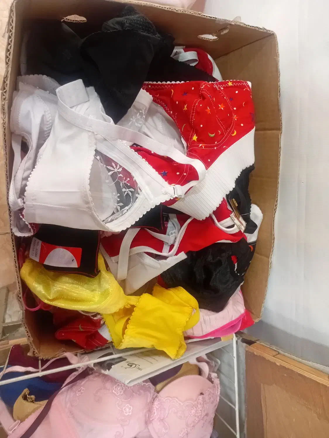 انواع لباس زیرتک سایز اسفنجی|لباس|همدان, |دیوار