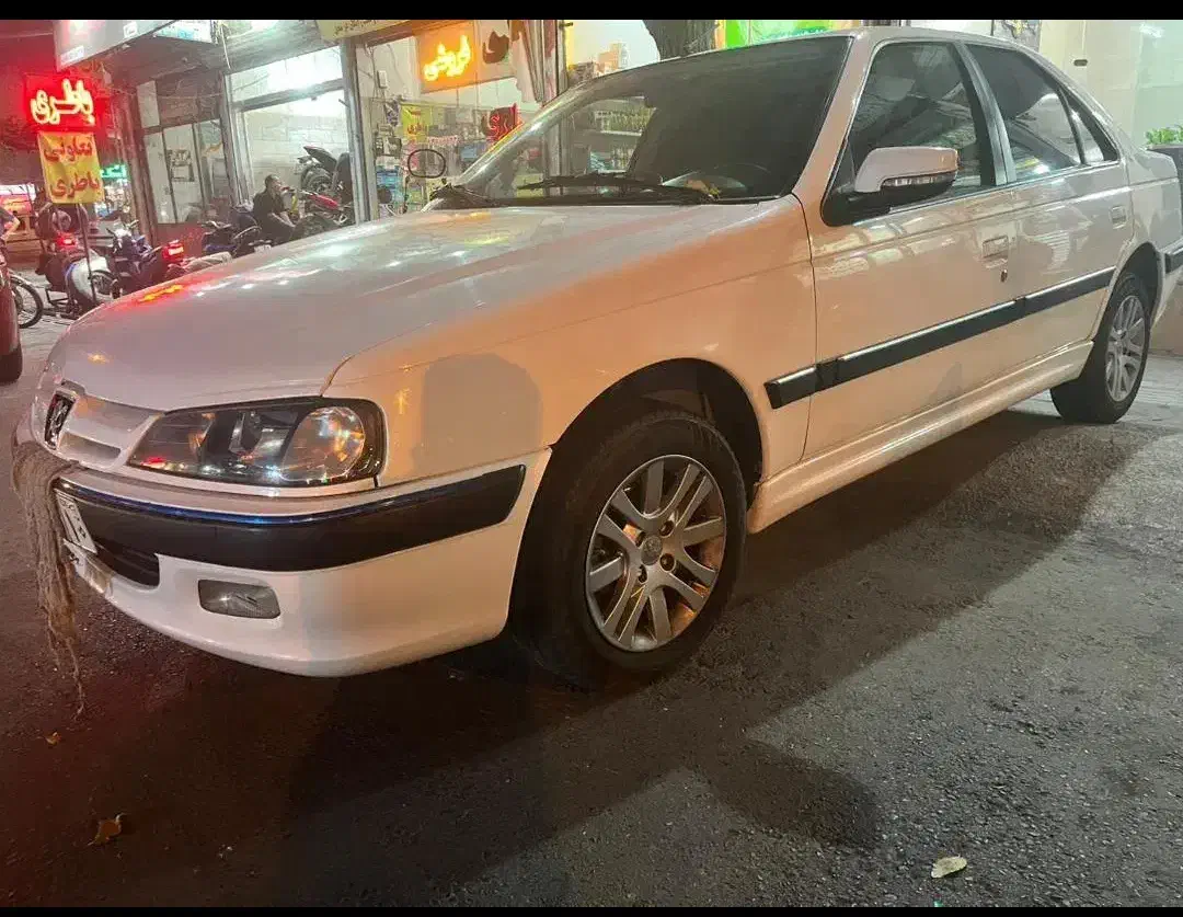 پارس ۱۴۰۱ نیمه سفارشی|خودرو سواری و وانت|سراوان, |دیوار