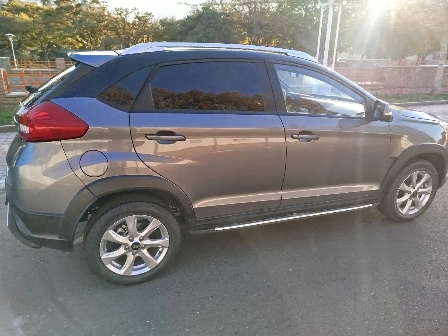 ایکس ۲۲ مدل ۴۰۲ کم کار ۲۸هزار کار|خودرو سواری و وانت|مشهد, بهاران|دیوار