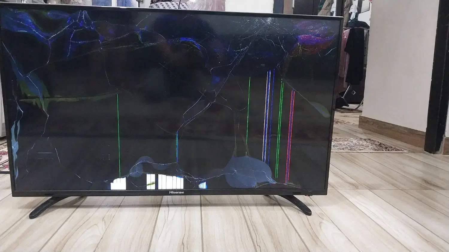 فروشی|تلویزیون و پروژکتور|رشت, پل تالشان|دیوار