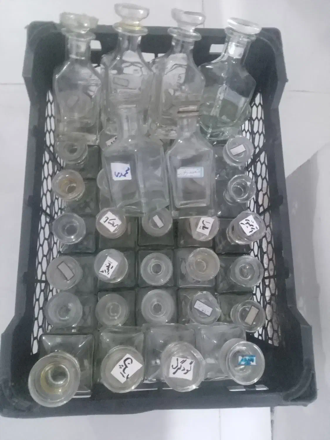 جلد عطر|آرایشی، بهداشتی، درمانی|سرپل ذهاب, |دیوار