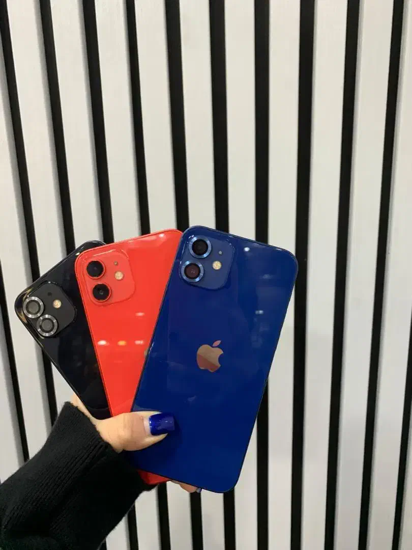 گوشی آیفون 12نرمال 128دوسیم خیلی تمیز رنگ بندی|موبایل|تهران, جمهوری|دیوار