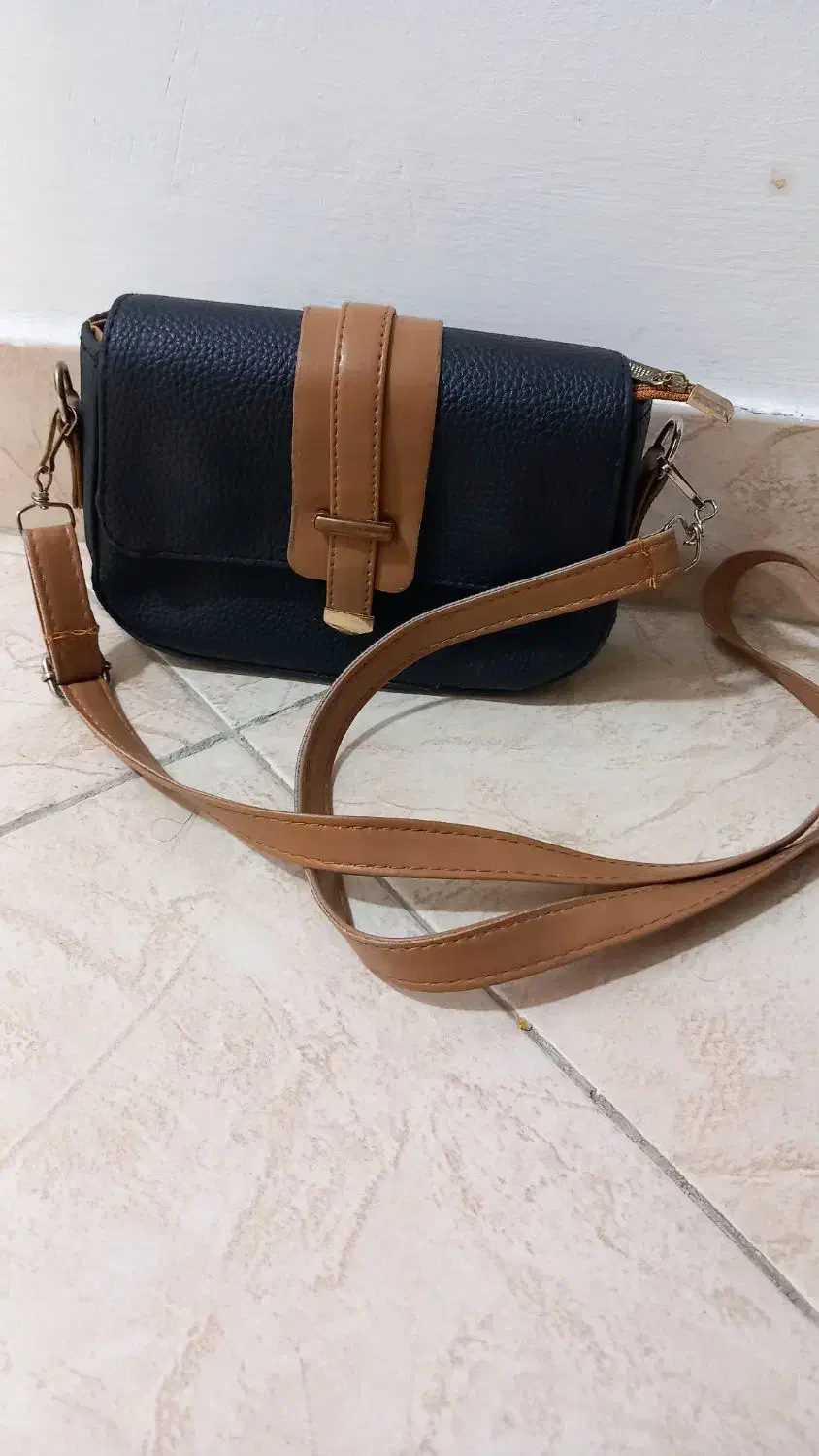 کیف|کیف، کفش، کمربند|رشت, یخسازی|دیوار