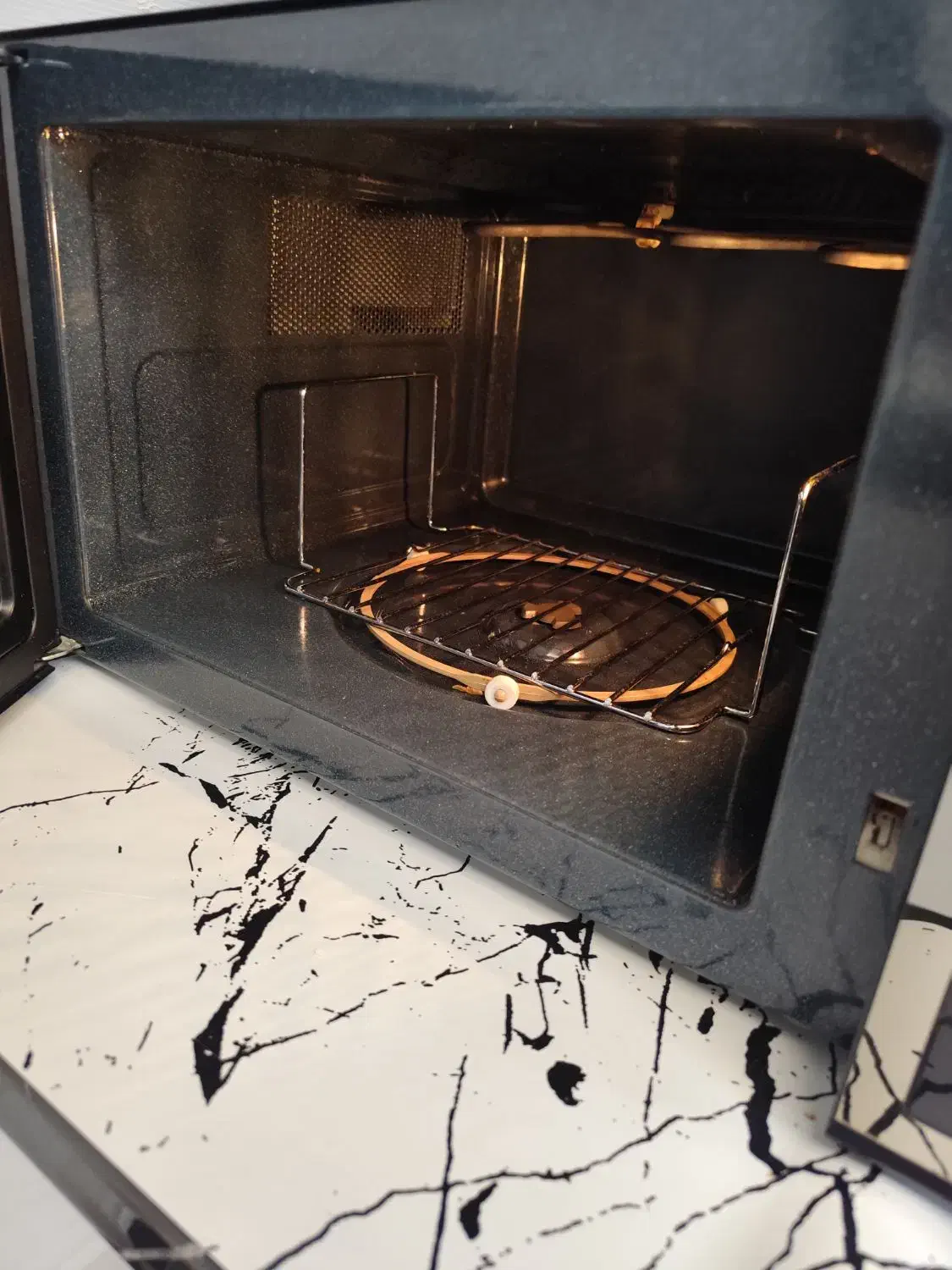 ماکروفر سامسونگ|اجاق گاز و لوازم برقی پخت‌وپز|ری, دیلمان|دیوار