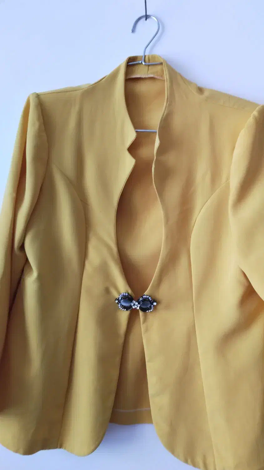 کت زنانه|لباس|گوراب زرمیخ, |دیوار