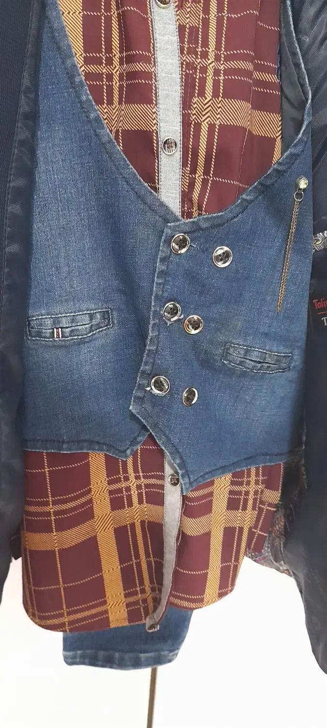 کت ،شلوار،جلیقه ،پیراهن|لباس|بیجار, |دیوار