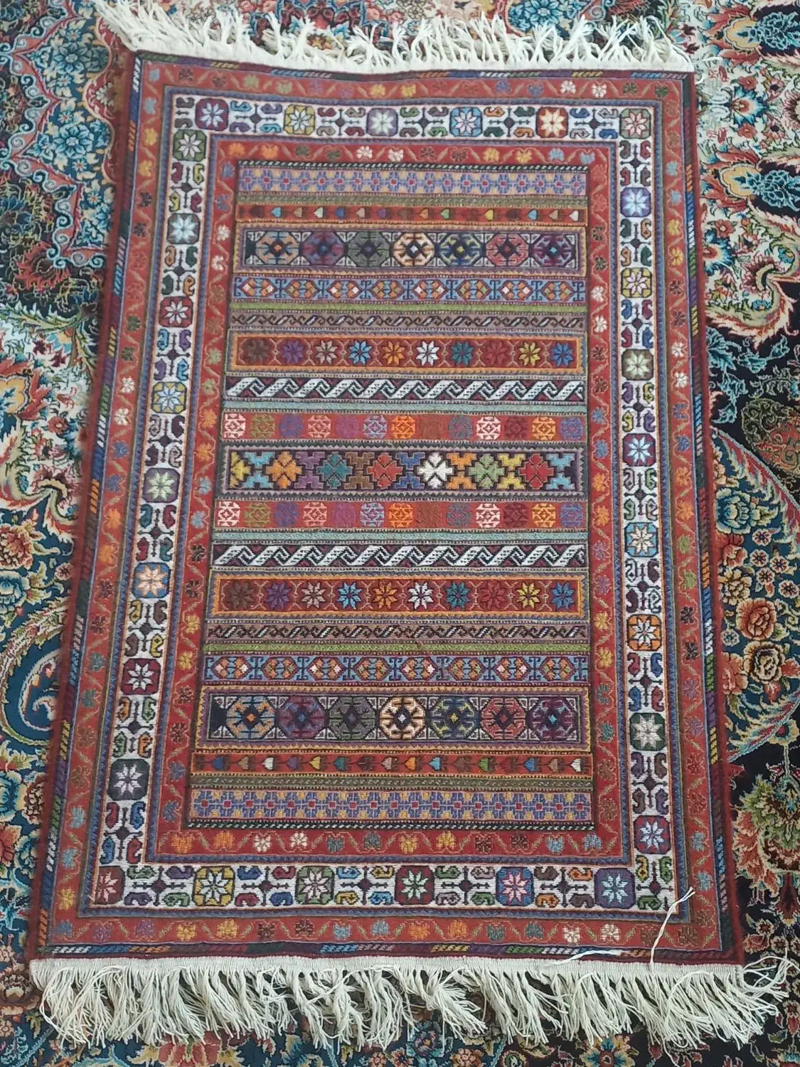 گلیم وفرش|گلیم، جاجیم، گبه|سیرجان, |دیوار