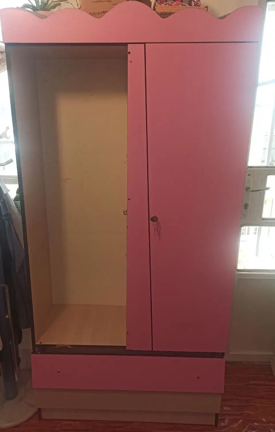 کمد بچه|جاکفشی، کمد، دراور|بروجرد, |دیوار