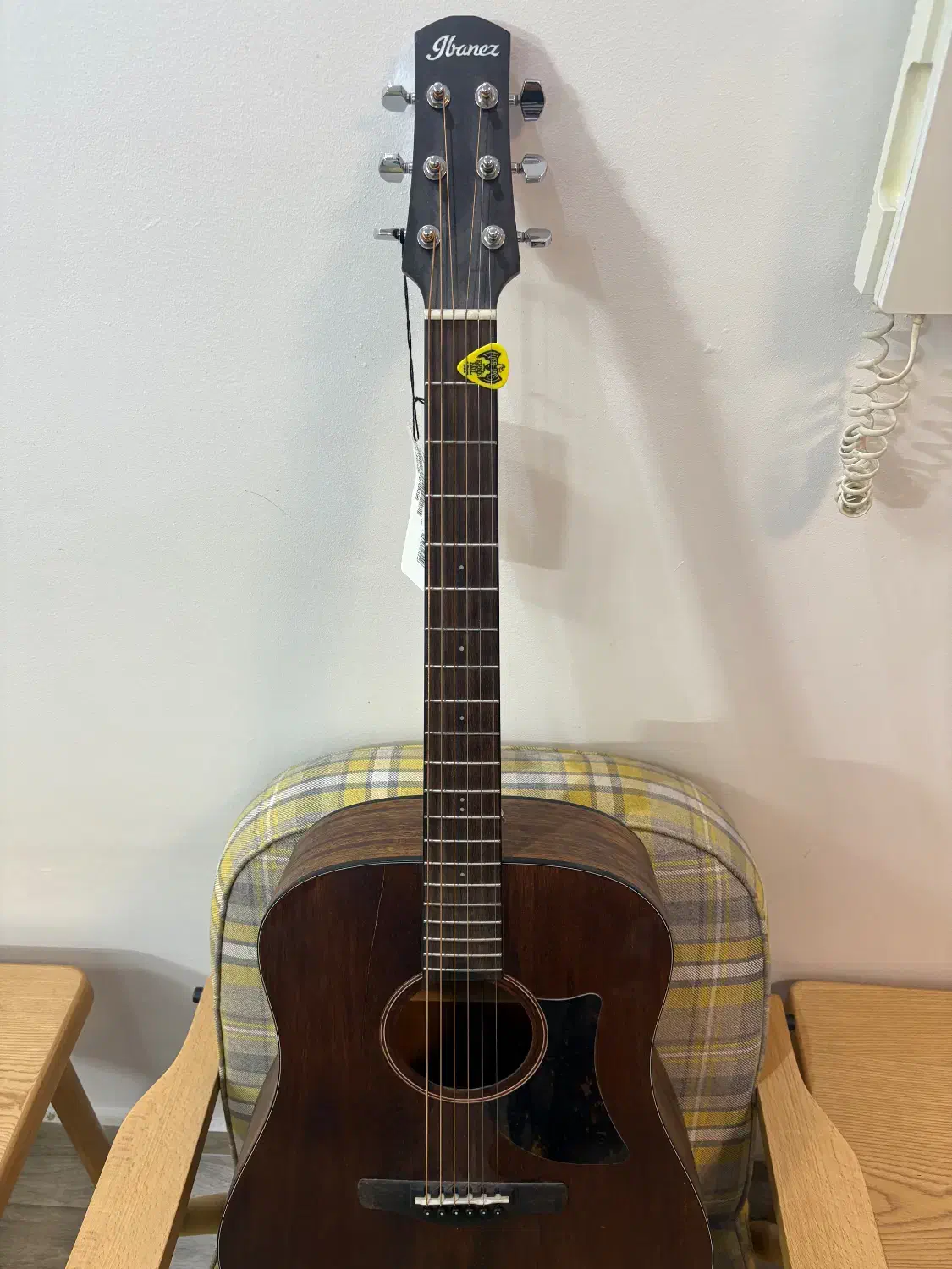 گیتاراکوستیک ایبانز|گیتار، بیس، امپلیفایر|قزوین, |دیوار