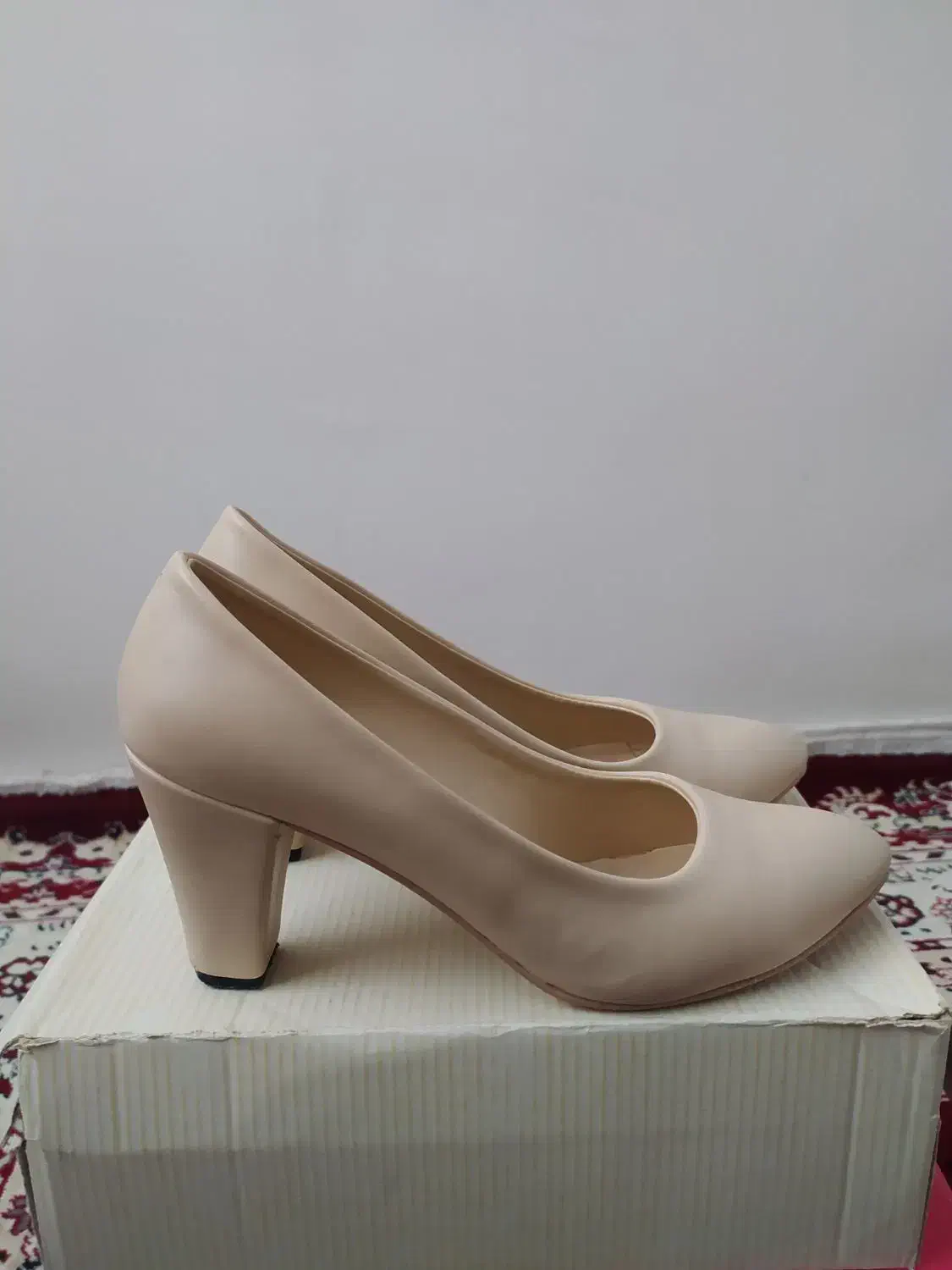 کفشل مجلسی سایز40|کیف، کفش، کمربند|میانه, |دیوار