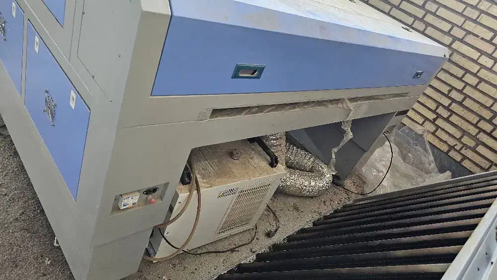 دستگاه برش لیزر غیر فلزات CO2|ماشین‌آلات صنعتی|دلیجان, |دیوار