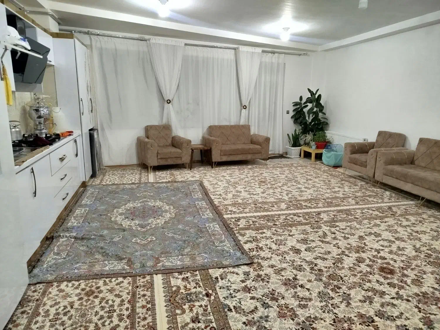 خانه اجاره لوکس دوخوابه و پارکینگ مستقل|اجارهٔ آپارتمان|سقز, |دیوار