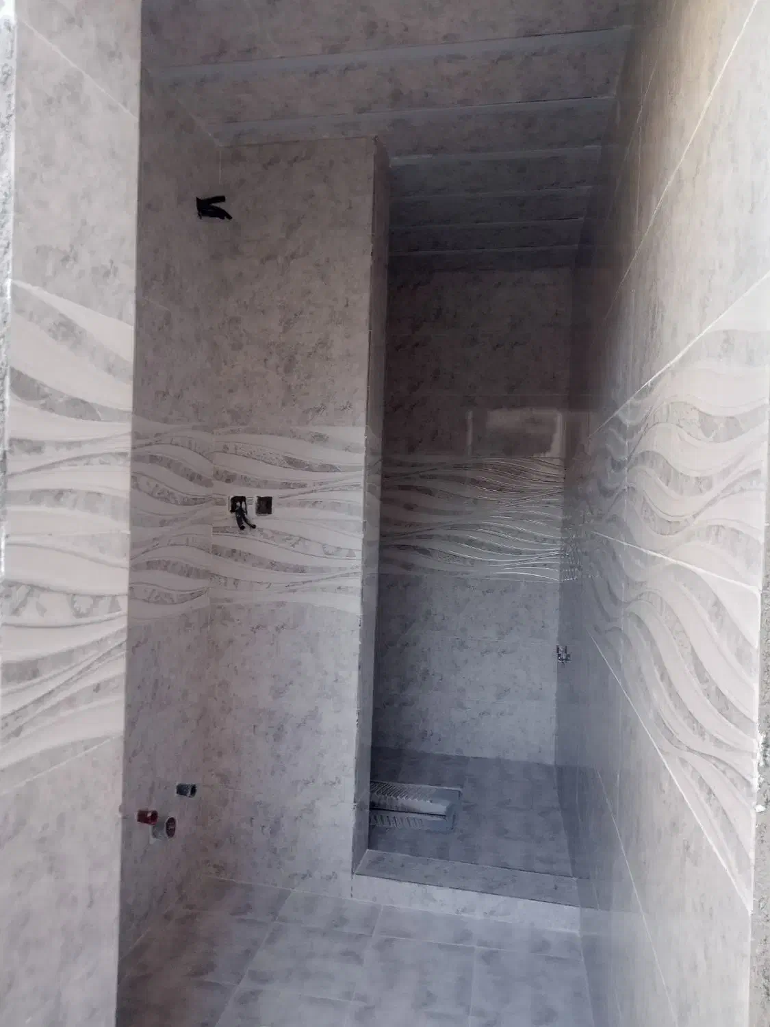 کاشی کاری و سرامیک کاری|خدمات پیشه و مهارت|خوی, |دیوار