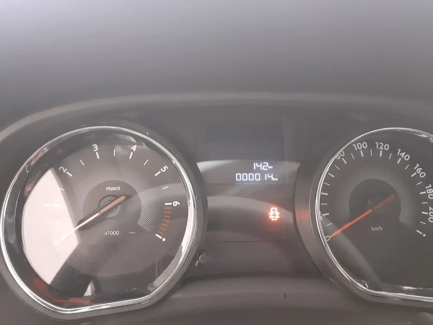 تارا v1 پلاس ۶ دنده صفر کیلومتر آبان ۱۴۰۴|خودرو سواری و وانت|گلپایگان, |دیوار