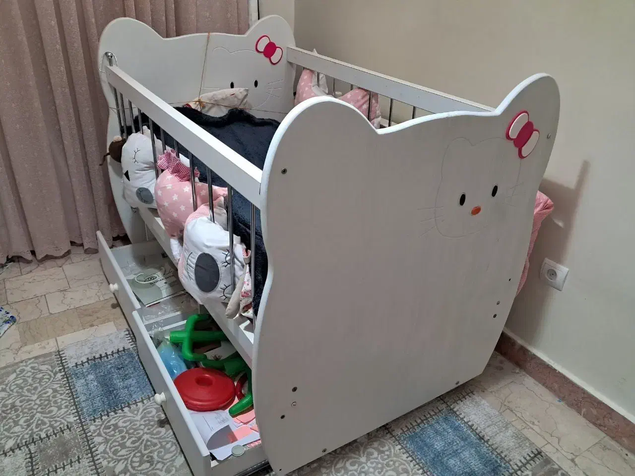 تخت و کمد کودک|تخت و صندلی بچه|تهران, کوی بیمه|دیوار